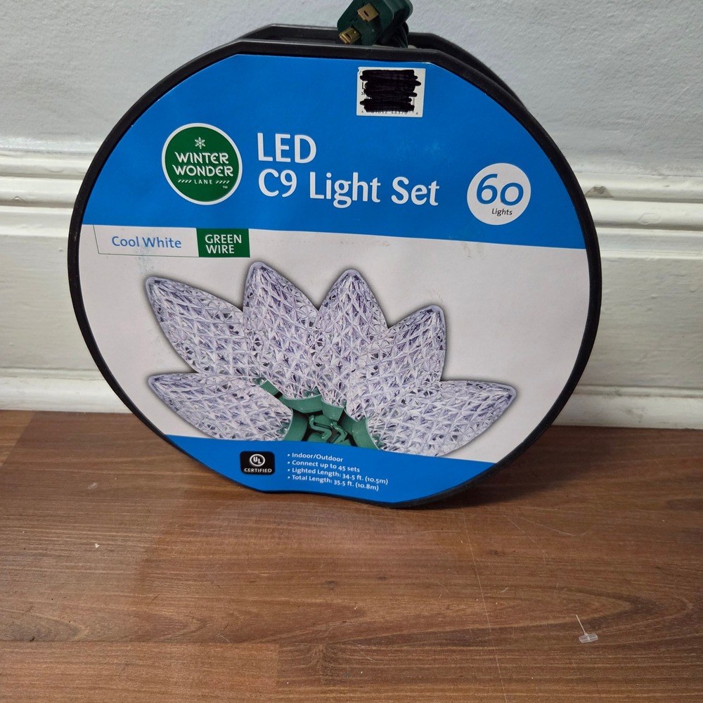 Winter Wonder Lane LED C9 Light Set 60 Cool White‎ Green Wire Holiday Decor
